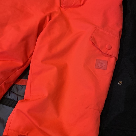 Kids Ripzone ski coat and pants - Picture 8 of 10